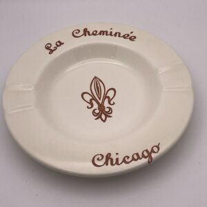 LA CHEMINEE Chicago Illinois AD Ashtray 1970s Ceramic Closed in 1978 Vintage